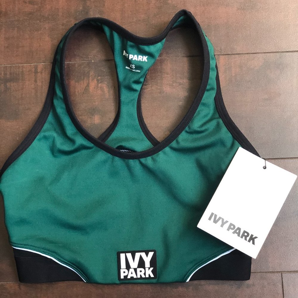 IVY PARK Green/Black Women's Sports Bra (XS, NWT).